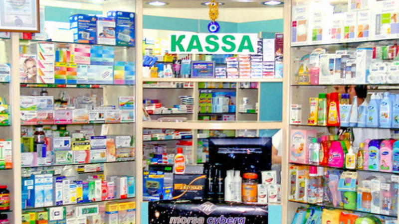Biləcəridə aptekə basqın oldu