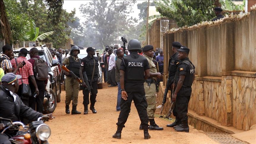 2 killed, 36 arrested in mosque raid in Uganda