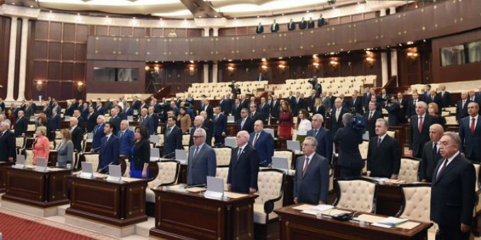 Ailənin tək oğlu cəbhəyə getməlidir? – Millət vəkilləri cavablandırır