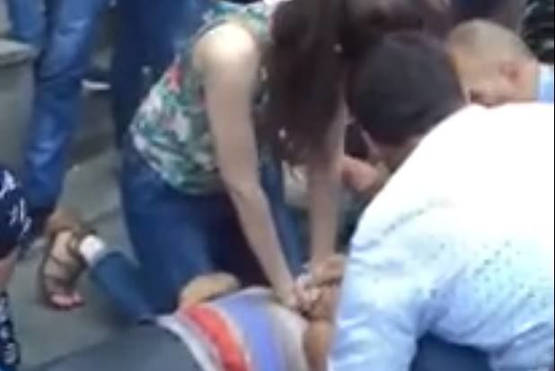 Bakıda klinikanın önündə vətəndaş öldü: Yardım edən olmadı – VİDEO