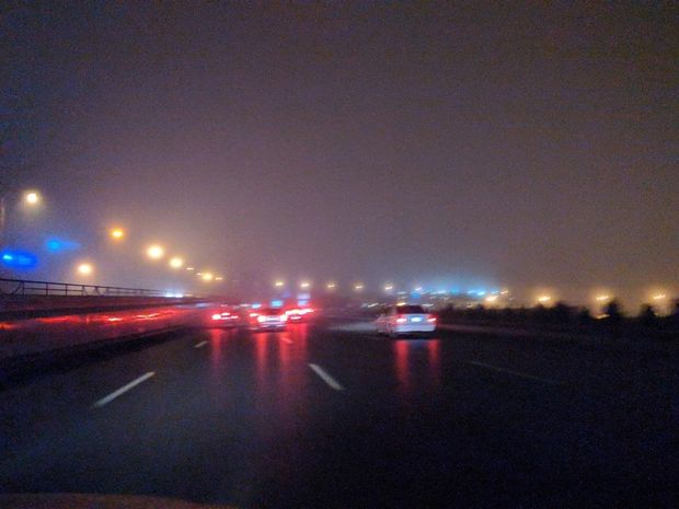 Gecə Bakı niyə dumanlı idi? – FOTO