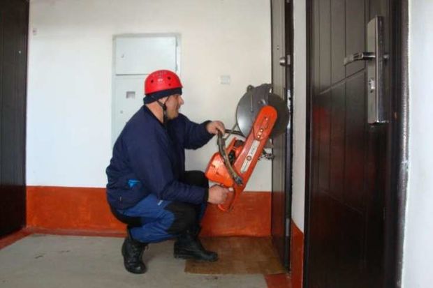 Xətaidə mənzildən meyit tapıldı