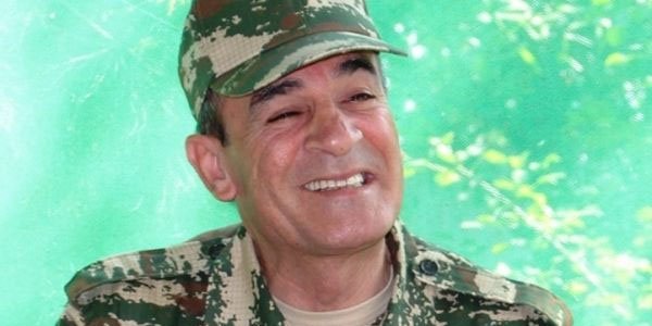 Etimad Əsədov vəfat etdi