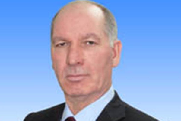 Deputatın oğlu xizək sürərkən qəzaya düşüb ÖLDÜ
