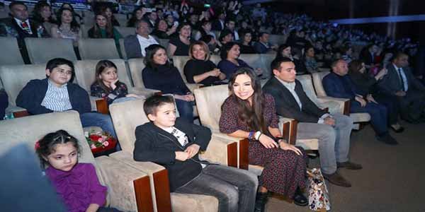 Leyla Əliyeva “Zima” festivalını izlədi (FOTOLAR)