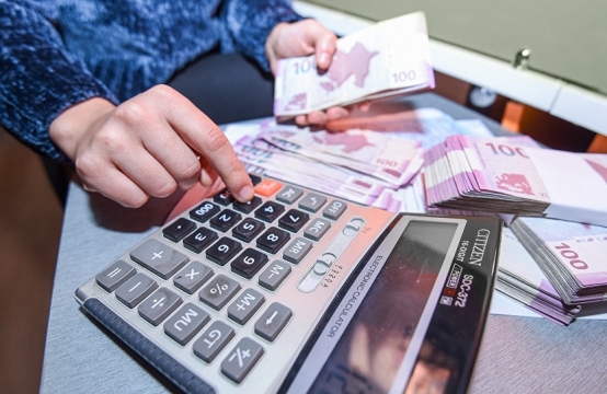 Məktəb xərcləri əslində, necə ödənməlidir? – Müəllim maaşlarının bölgüsü, digər məsrəflər