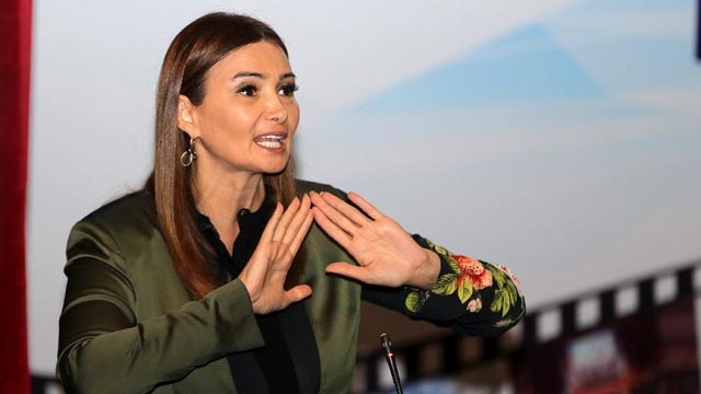 Qənirə Paşayeva ürək dağlayan sözlər yazdı: “Səndən üzr istəyirəm,Elina!”