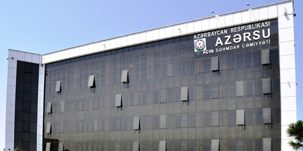 “Azərsu” ASC-nin əməkdaşı vətəndaşa qarşı qanunsuzluq edir