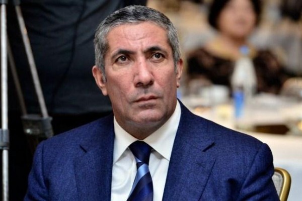 “Oğlum da deputat olmaq istəyir” – Siyavuş Novruzov
