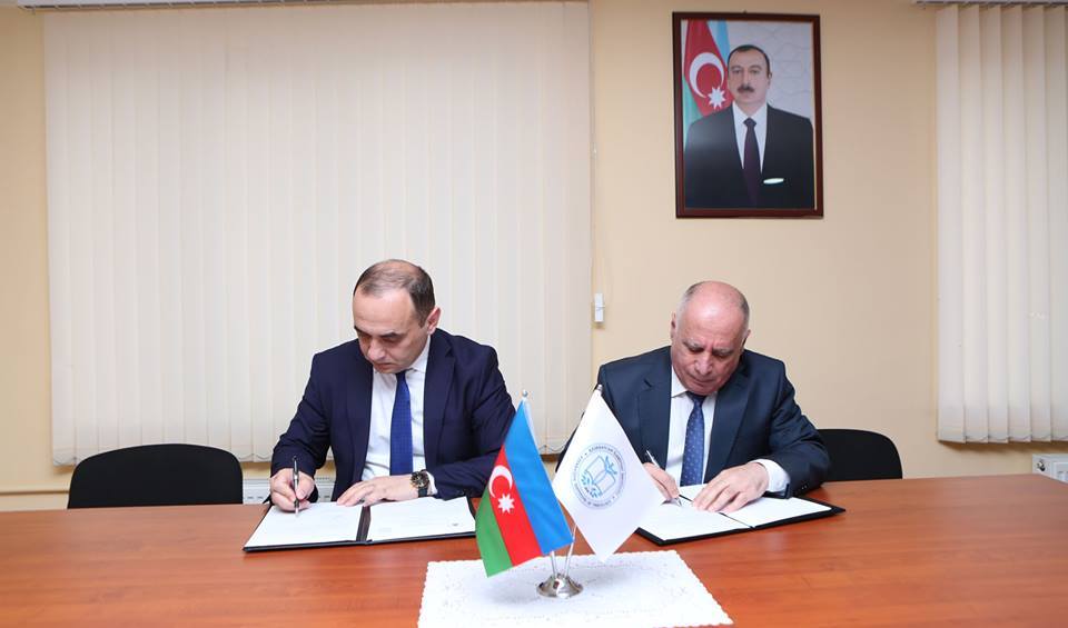 Lənkəran Dövlət Universiteti ilə İlahiyyat İnstitutu arasında əməkdaşlıq protokolu imzalanıb.