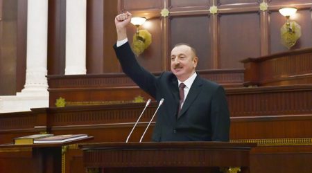 Prezident İlham Əliyev parlamenti istefaya göndərir –  Ölkə növbədənkənar seçkilərə gedir