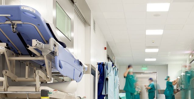 Ağdamda kişi qadını bıçaqlayaraq öldürdü