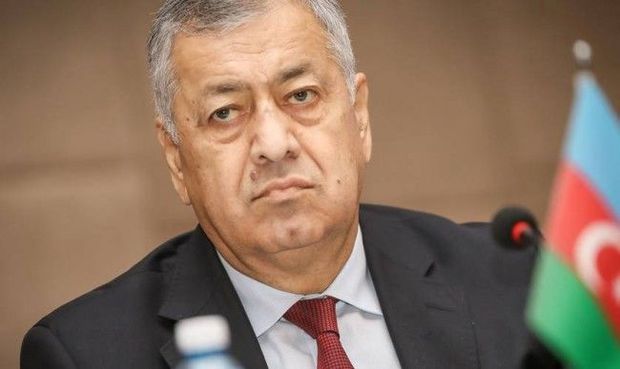 Vahid Əhmədov: Nazirlər zəhmət çəkib müzakirələrə gəlsinlər