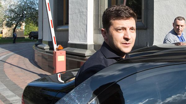 Zelenski Donbassa prezident kimi ilk ziyarətini etdi