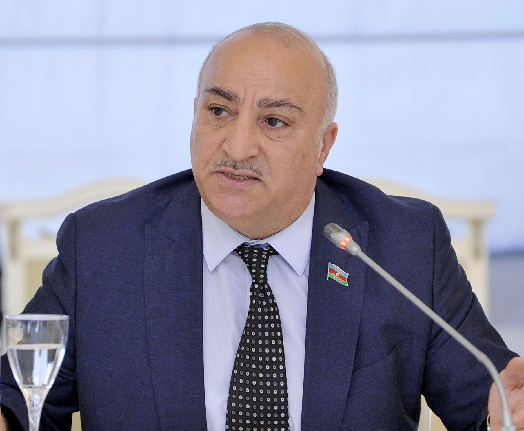 Deputat: “Biz xalqa “can” desək, onlar bizə “azar” deyəcək”