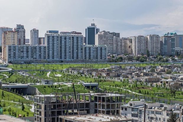 “Sovetski”nin yerində tikilən Bakı Mərkəzi Parkı açılışa hazırdır – FOTOLAR