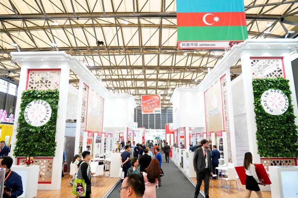 Azərbaycan Çinə narşərab və nar şirəsi ixrac edəcək