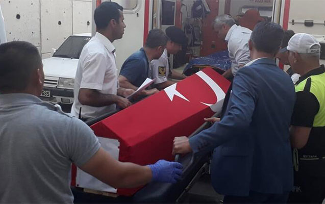 Alpinisti qurtarmaq istəyən əsgər helikopterdən düşüb öldü – VİDEO