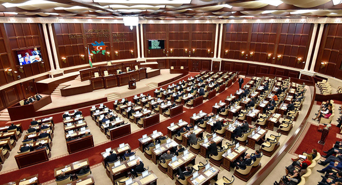 Milli Məclisin deputatları harada dincələcəklər? – SORĞU