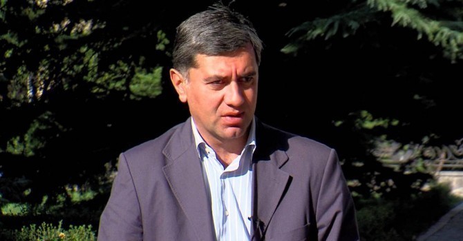Gürcüstanın sabiq müdafiə nazirini 9 ilədək həbs gözləyir
