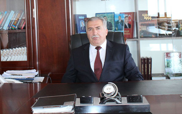 Kəlbəcərin icra başçısı 250 minlik maşın alır – Foto