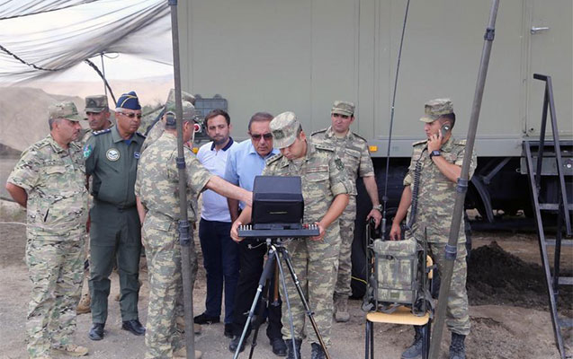 Nazir itkin düşən pilotun yaxınları ilə görüşdü – Qərargahda – FOTOLAR