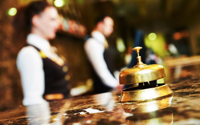 Bakıda ərəbin pulunu hotel otağından oğurladılar