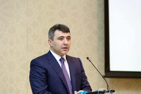 İnam Kərimov dostunu həbsdən niyə çıxartmayıb? – FOTO
