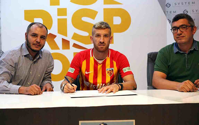 “Qarabağ”ın sabiq futbolçusu rəsmən “Kayserispor”da