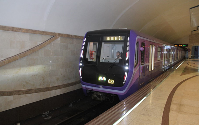 Bakı metrosunda daha iki yeni qatar – FOTOLAR