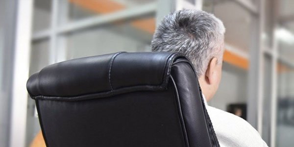 Azərbaycanda universitet filialının direktoru işdən çıxarıldı – FOTO