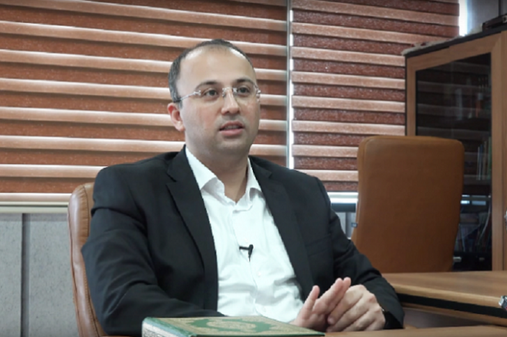 Qadını döyməyi Allahın buyurması yanlış tərcümədir – Elşad Miridən maraqlı AÇIQLAMA