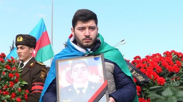 Nəşi 3 gün neytral zonada qalan 20 yaşlı şəhidin evindən – VİDEOREPORTAJ