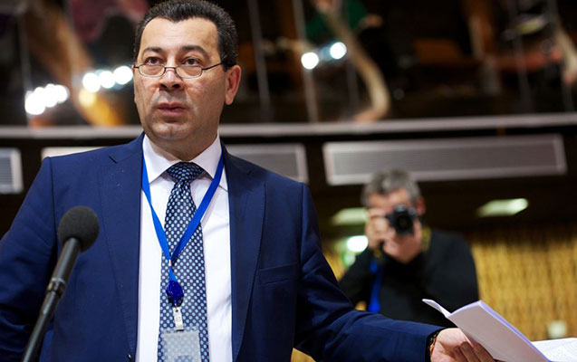 “Şəhidləri çiynimdə daşıdığımdan xəbərsizdirlər” – Deputat qəzəbləndi