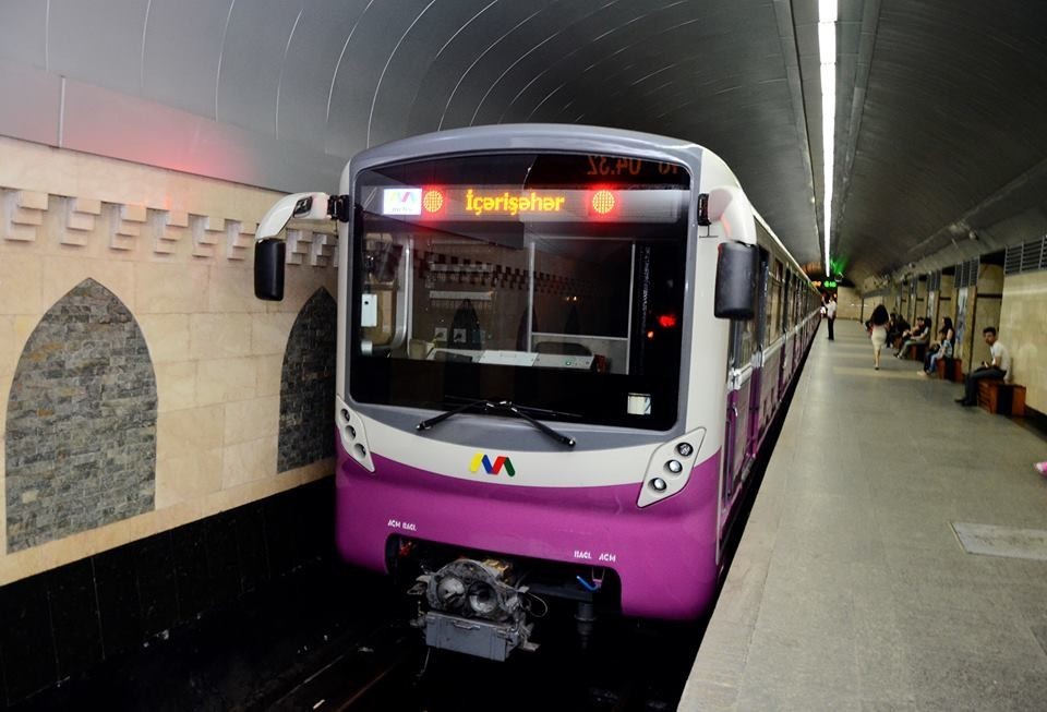 Bakıda 16 yaşlı gənc metroda itkin düşdü