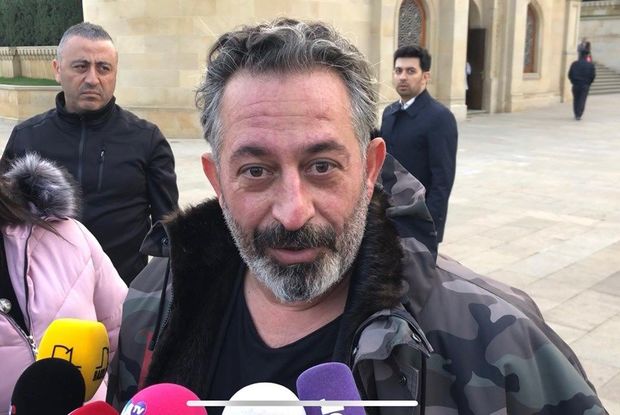 Cem Yılmaz Miri Yusiflə bağlı fikirlərinə aydınlıq gətirdi – FOTO