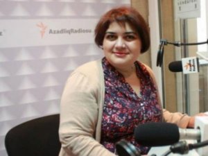 Müxalifətçi jurnalist Xədicə İsmayılova Müsavat rəhbərliyini istefaya çağırdı