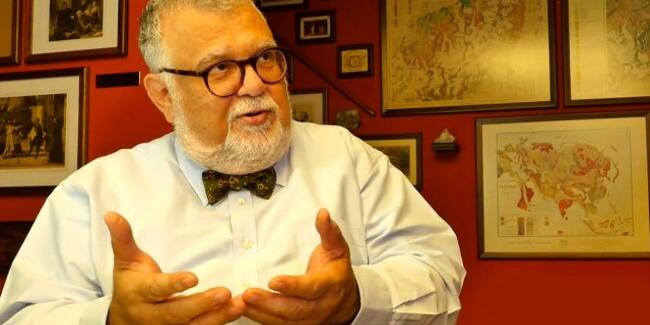 Dünyaca məşhur alimlə din, insan, həyatla bağlı SENSASİON MÜSAHİBƏ: Ruh yoxdur, ona görə yaşayırıq ki…