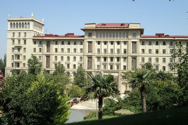 Nazirlər Kabineti Dövlət Gerbi ilə bağlı yeni qayda təsdiq etdi