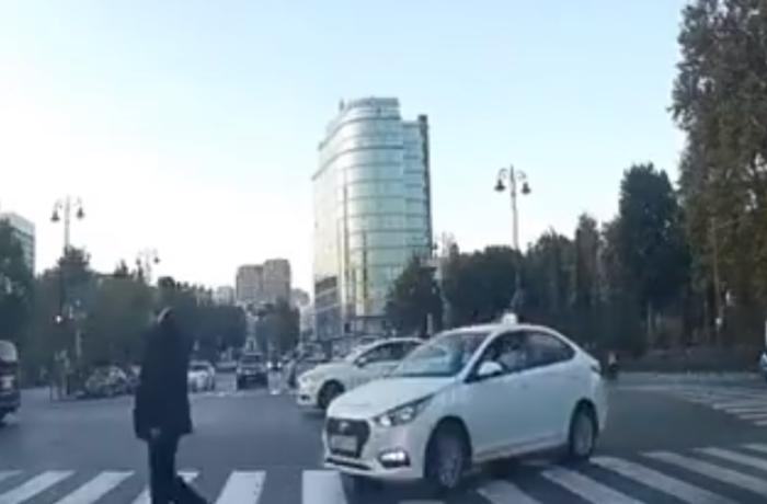 Oqtay Gülalıyevi maşınla vuran sürücü ilk dəfə DANIŞDI: Xəstəxanaya aparanda dedi ki, “düşür məni”