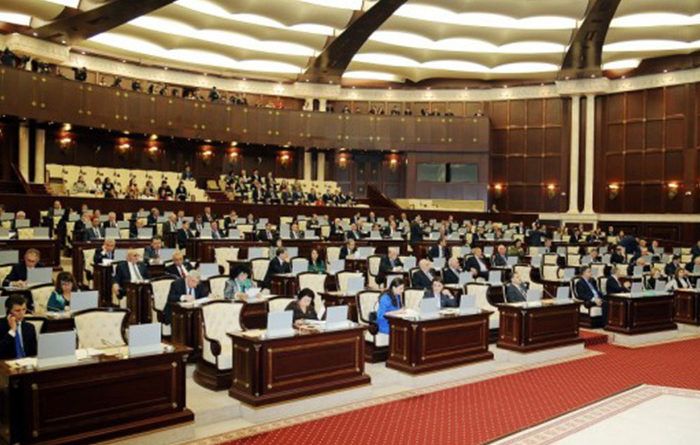 125 deputat deputat azdır? – “Əsas say deyil, keyfiyyət olmalıdır” – AKTUAL
