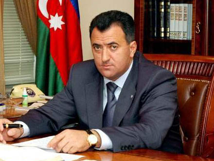 Abdin Fərzəliyev Rusiyada pomidor “parnik”ləri tikdirir?