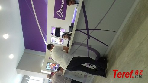 Vətəndaşlara “ayaqüstü” xidmət