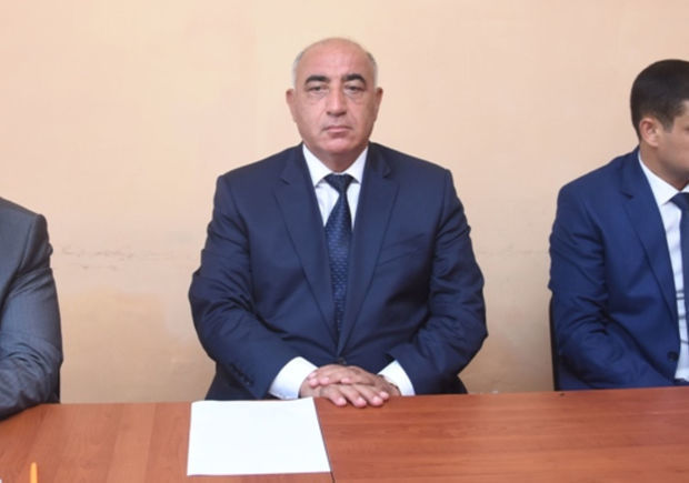 Tutulan icra başçısı və müavini Bakıya başlarına torba keçirilərək gətirilib – Təfərrüatlar