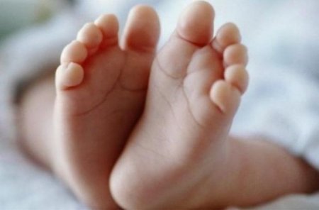 Bakıda üç yaşlı uşaq xəstəxanada öldü