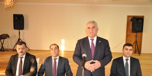 Biləsuvar icra hakimiyyəti deputatlığa namizədlərə imza verənləri hədələyir