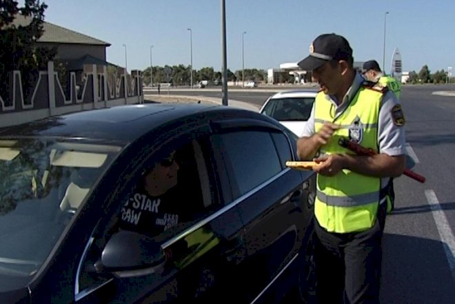 Bu sürücülər 800 manat cərimə olunacaq! – “Bəzi məmurların xidməti avtomobillərində də var”