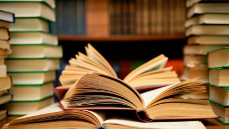 Məktəb direktorunun kitab yandırmasına münasibət – RƏSMİ