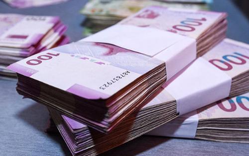 Heç bir iş görməyən deputatlar hər ay bu qədər maaş alacaqlar – TAM SİYAHI