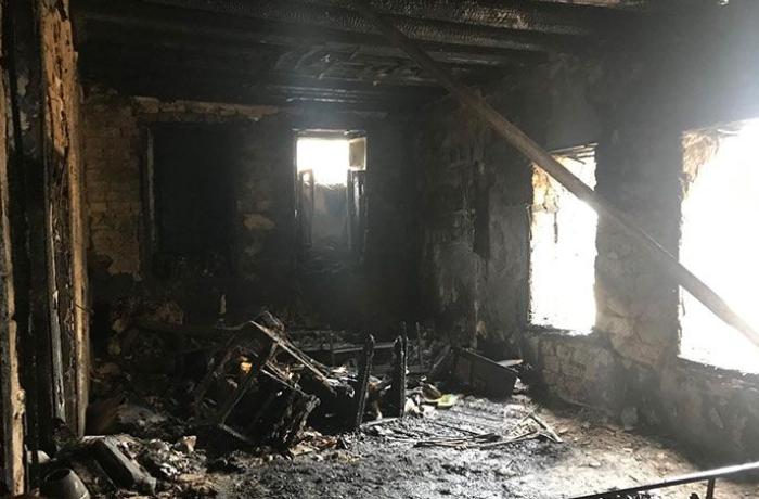 Azərbaycanda ev yandı – 57 yaşlı kişi yanaraq CAN VERDİ